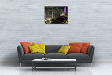 Load image into Gallery viewer, 305 Pointz