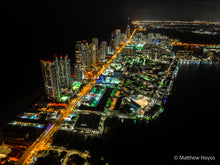 Load image into Gallery viewer, Sunny Isles