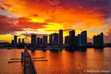 Load image into Gallery viewer, Melting Pot